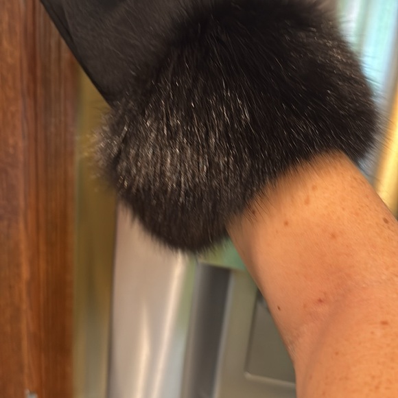 Ellen Tracy size 8 wool one button closure with real fox fur - Picture 4 of 10